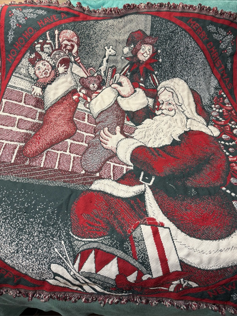 Vintage Santa HO HO HO Merry Christmas & Happy New Year 50” X 60” Woven Throw